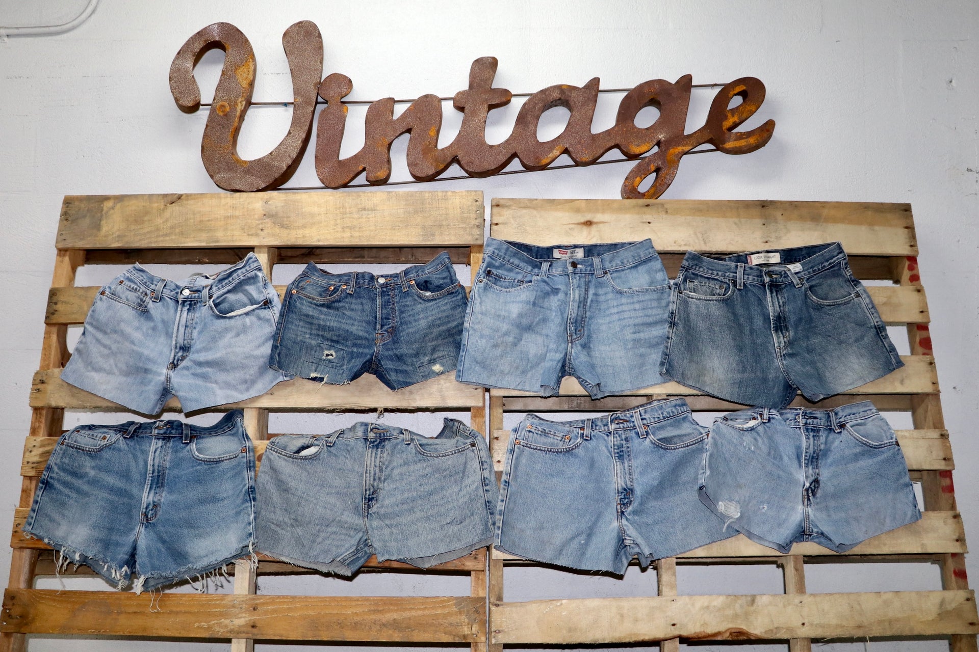 Levis Cutoff Shorts - Wholesale Vintage Fashion