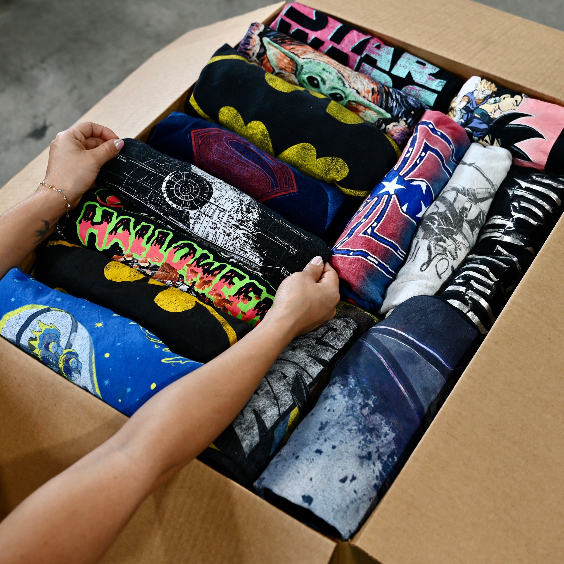 Wholesale Cartoon & Character T-Shirts — THRIFT VINTAGE