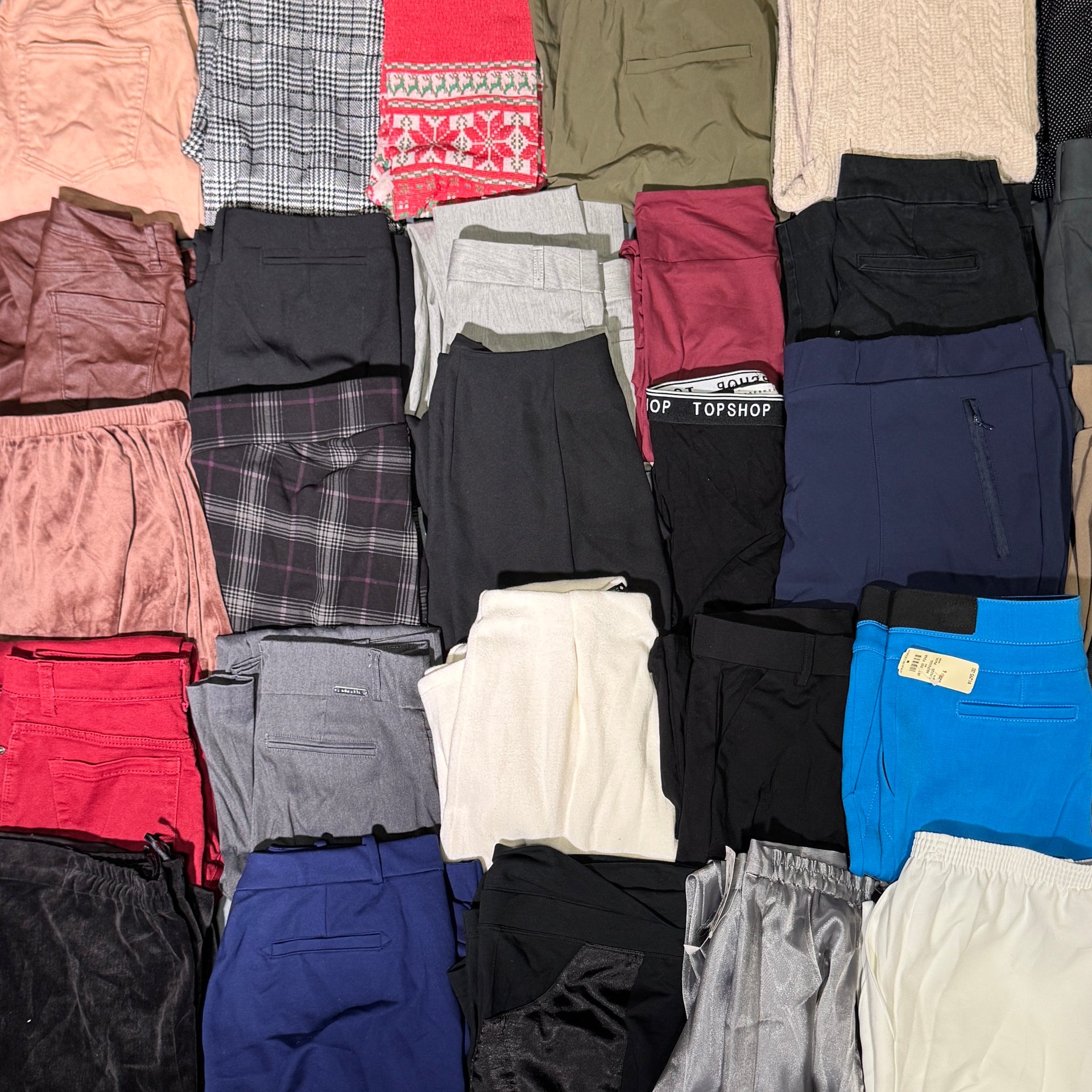 Womens Fall/Winter Bottoms Mix (40 Pieces)