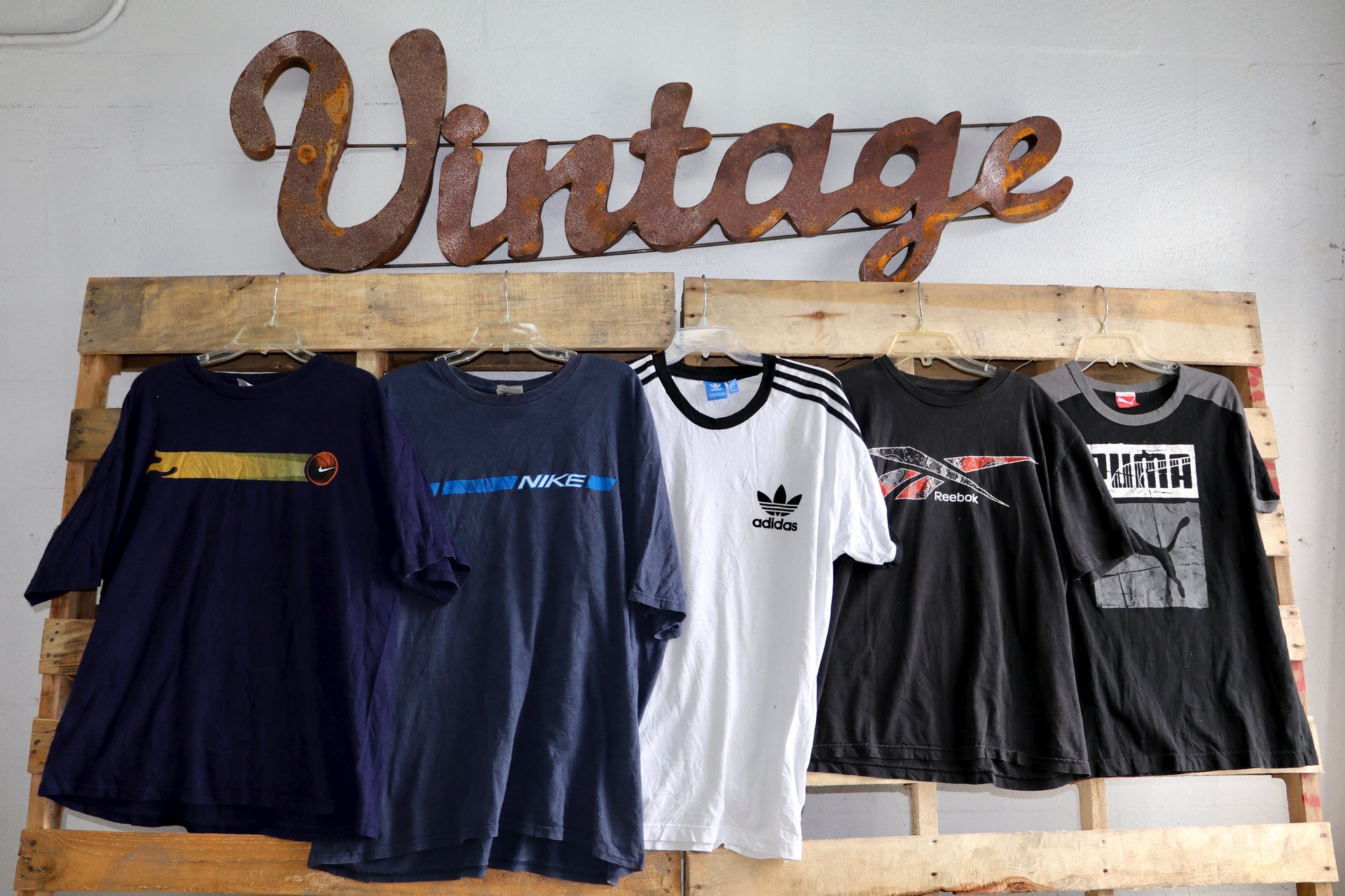 Brand Name T-Shirts - Wholesale Vintage Fashion